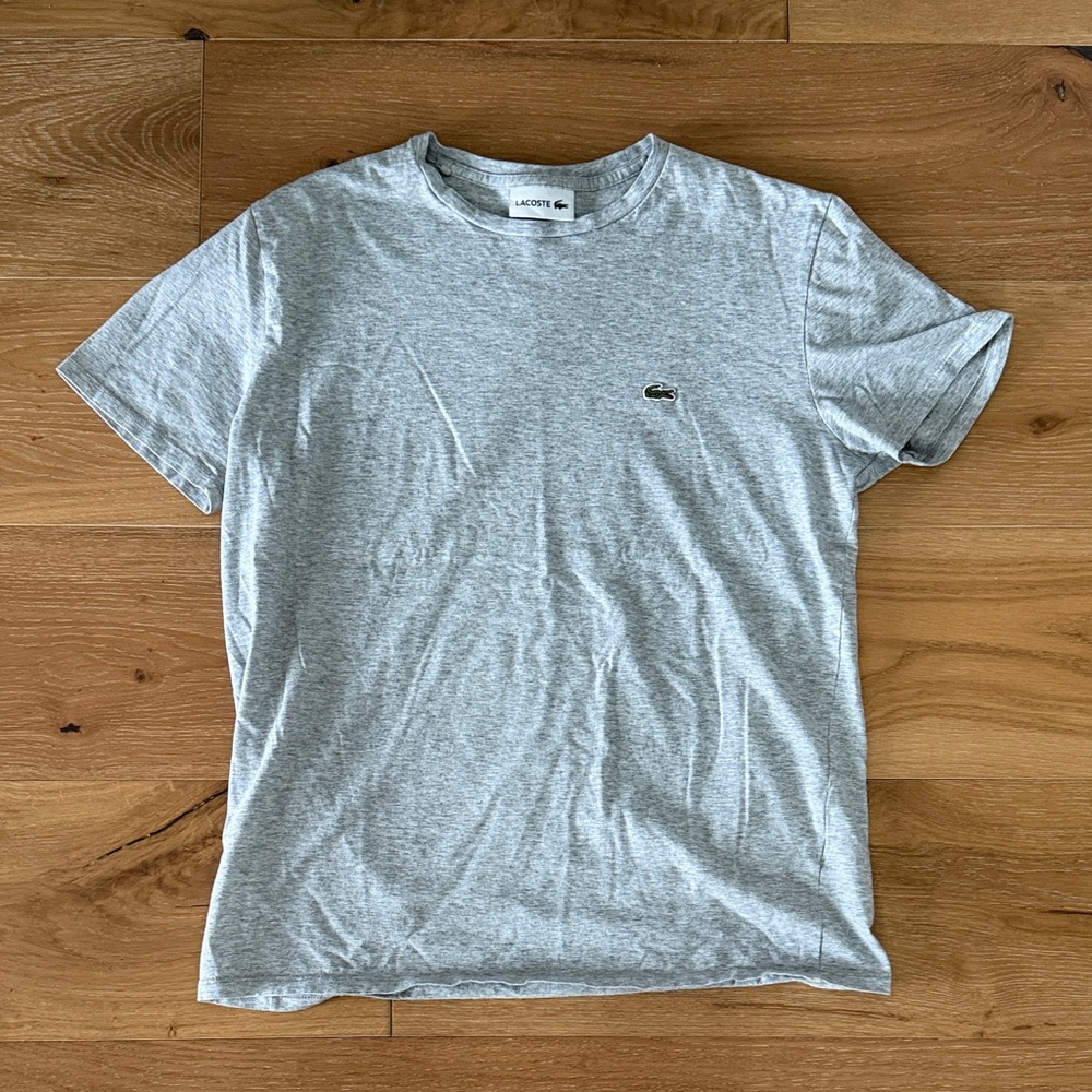 Lacoste Men's Light Gray Short Sleeve Tee